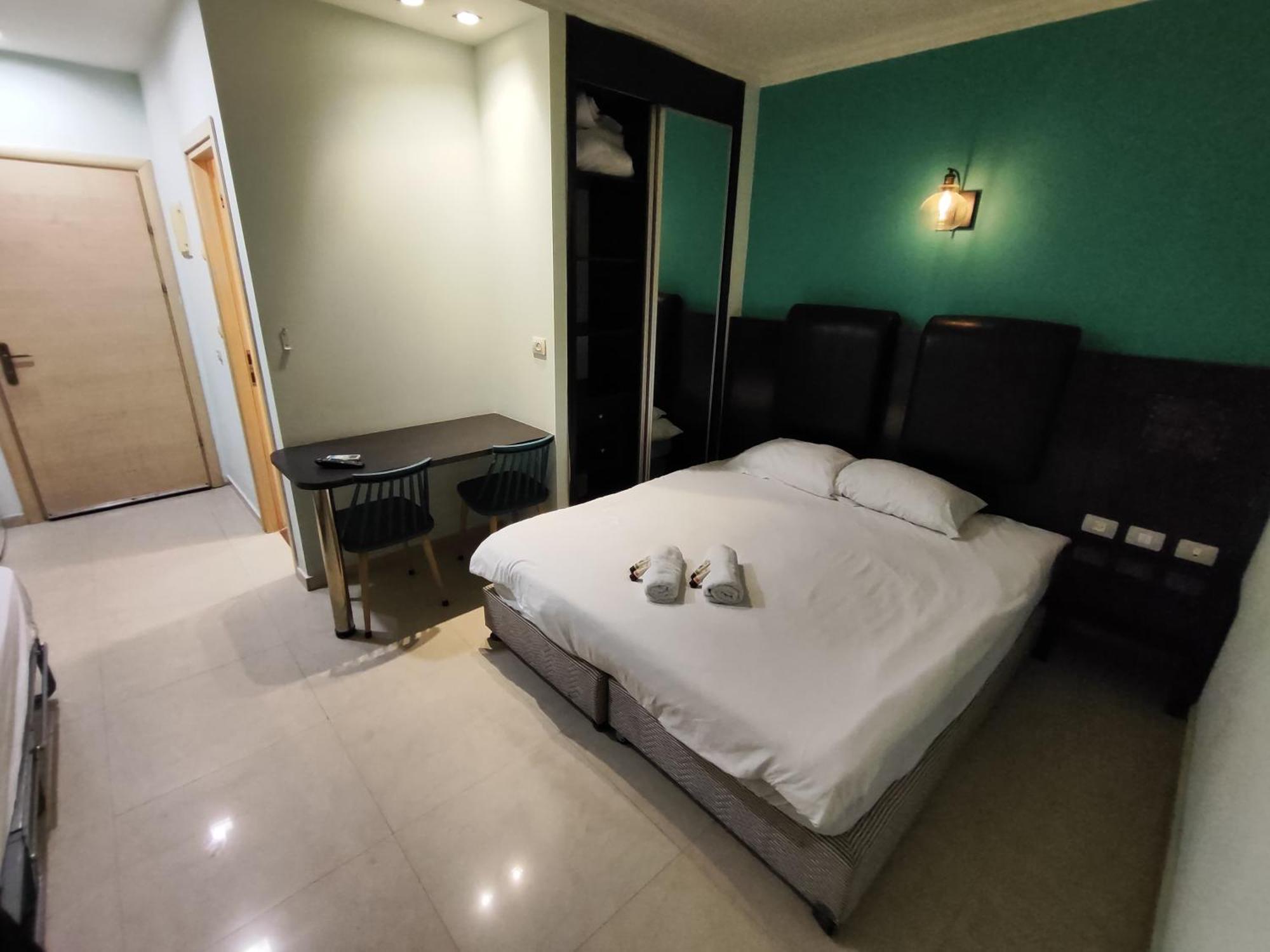 Marina Beach Hotel Tel Aviv Exterior photo